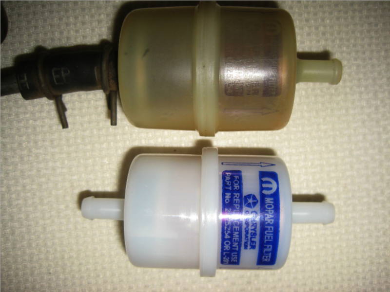 Attached picture 1966 1967 Hemi Fuel Filter OE vs Reproduction.jpg